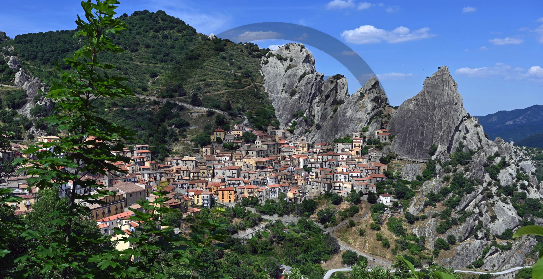 <i>Castelmezzano, Basilikata (Italy)<i>