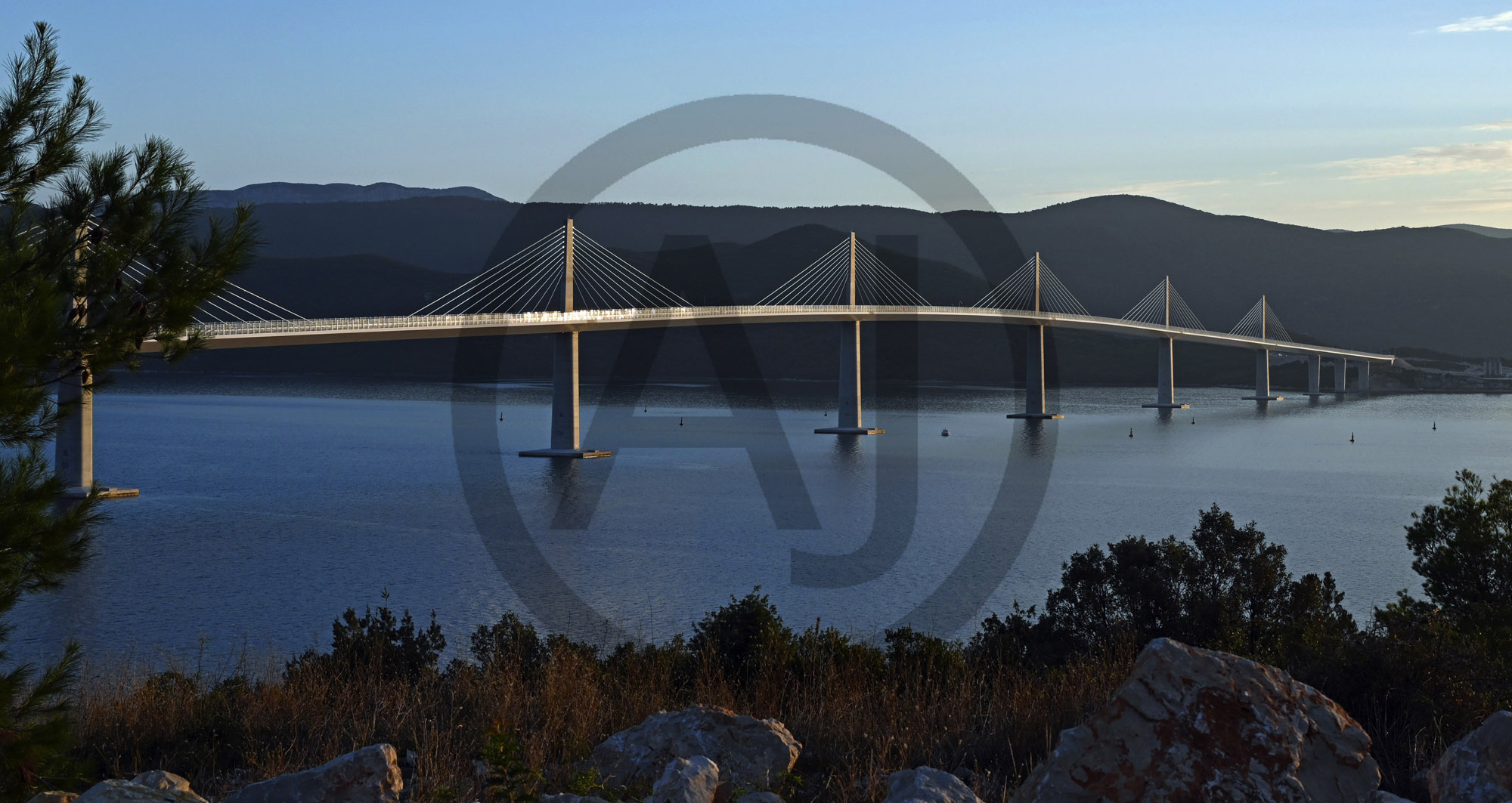 <i>Pelješki Most, Kanal Malog Stona (Croatia)<i>