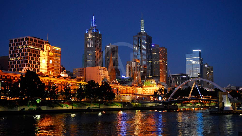 <i>Melbourne, Victoria (Australia)<i>