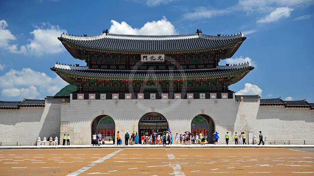 <i>Gyeongbokgung Palace, Seoul (South Korea)<i>